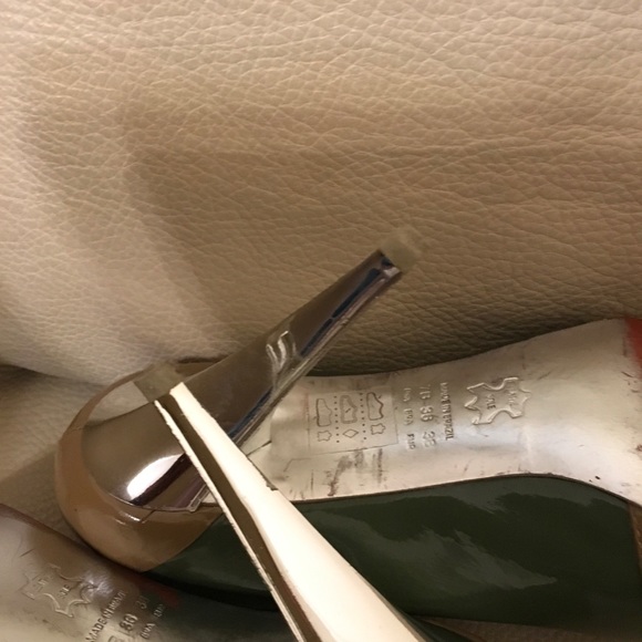 Aldo Pump - Picture 5 of 6